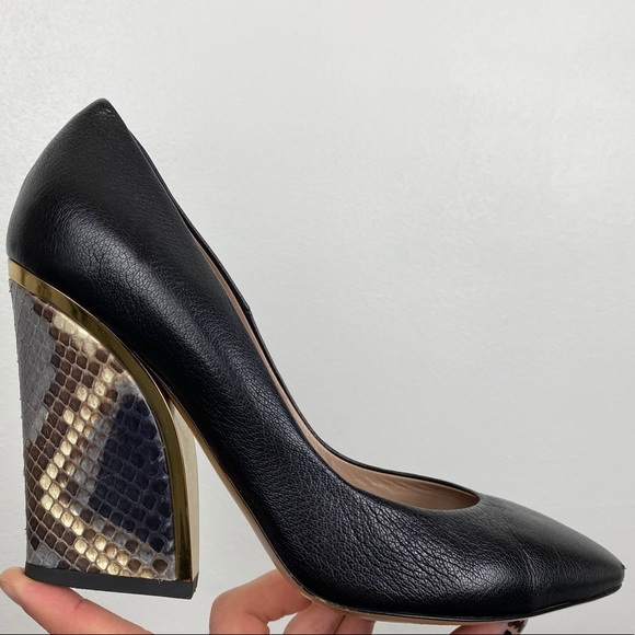 Chloe Shoes - Chloe Leather Snake Gold Trim Pumps